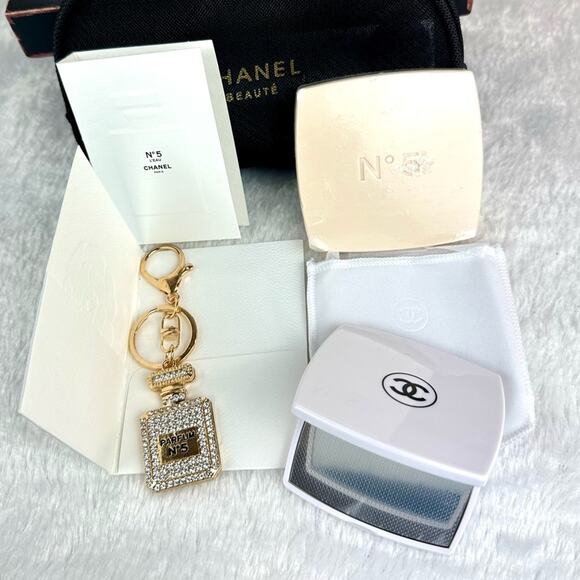 CHANEL #5 Bar Soap, compact mirror, skincare, card &  mesh cosmetic bag ALL NEW - Picture 3 of 6
